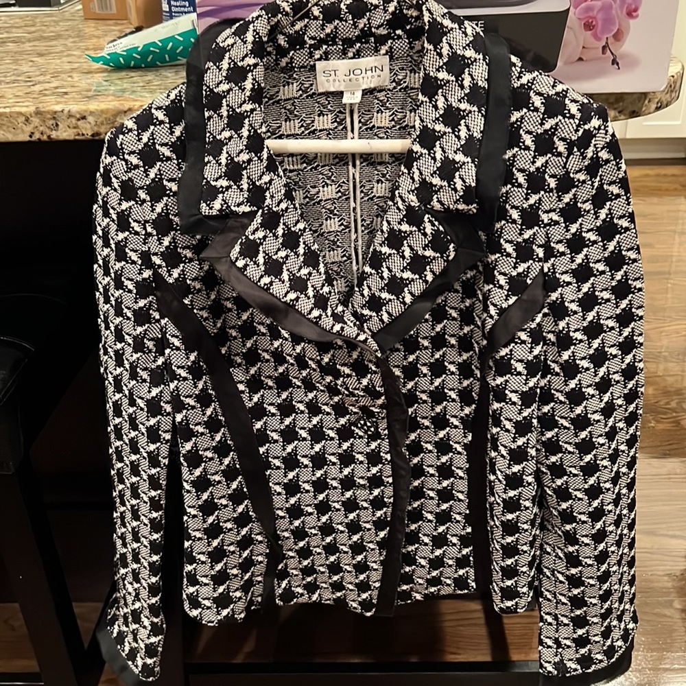 St John Collection. Beautiful Jacket - image 6